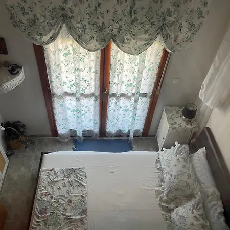 Petalides Breeze Maisonette *