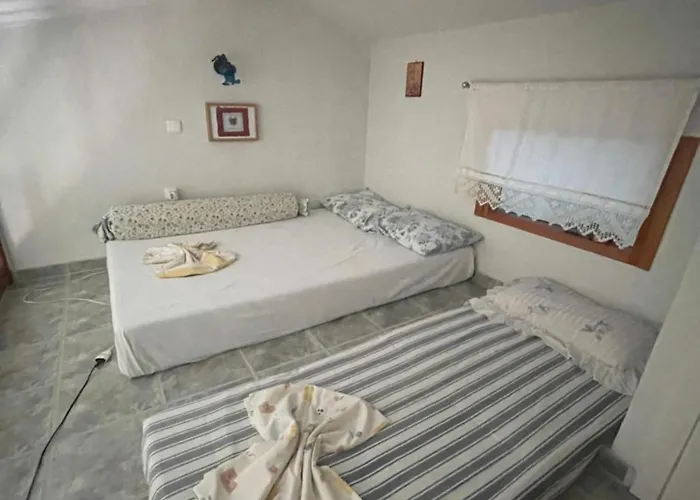 Petalides Breeze Maisonette Apartamento *