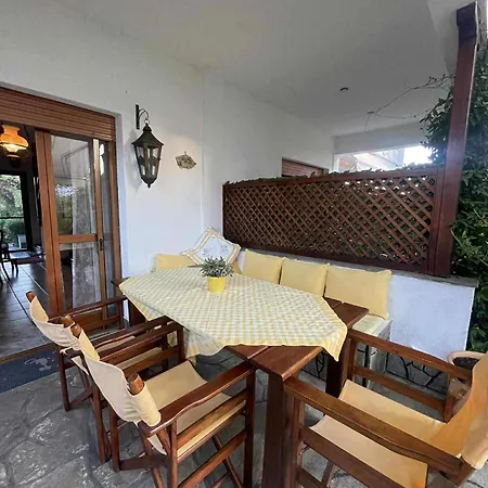 Petalides Breeze Maisonette * Skála Foúrkas