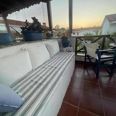 Petalides Breeze Maisonette